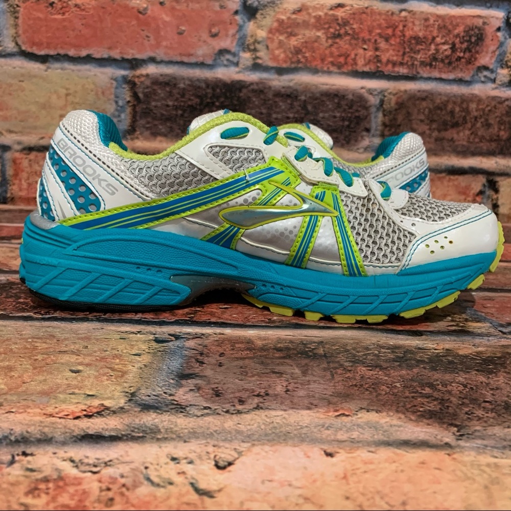 Brooks Defyance 1 Athletic Shoes - Picture 2 of 10